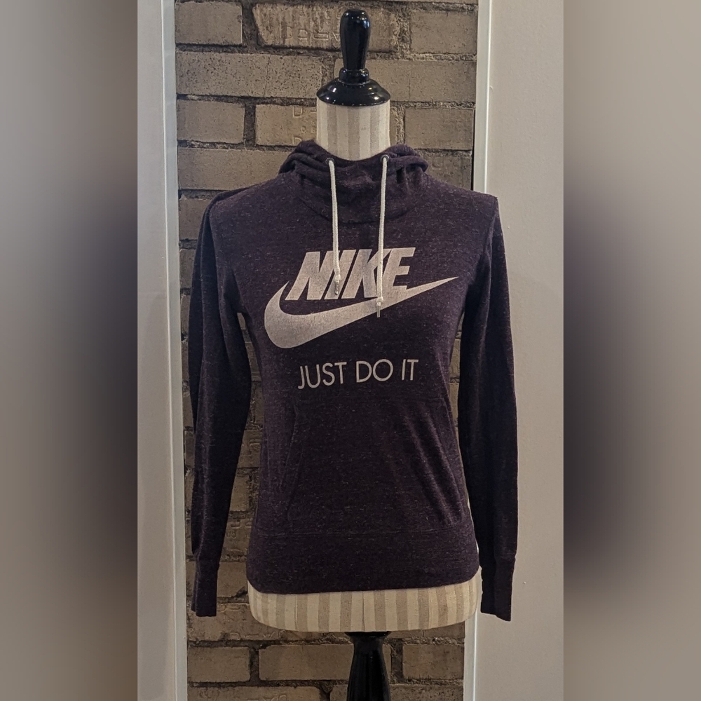 NIKE Pull-Over Hoodie